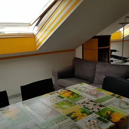 Apartment Chez Panda: Ampia E Luminosa Mansarda - Open Space *